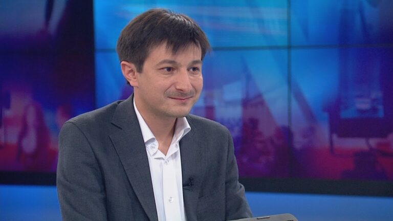 Alberto Precht advierte 