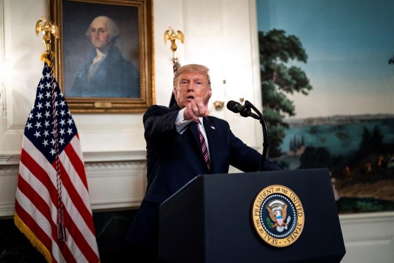 Trump admitió en libro de Bob Woodward que intencionalmente quiso 