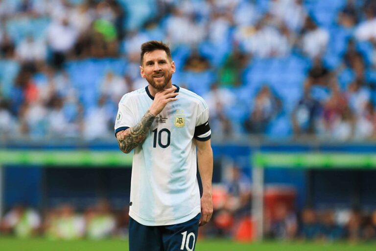 Forbes: Messi lidera el top ten de los futbolistas mejores pagados del 2020