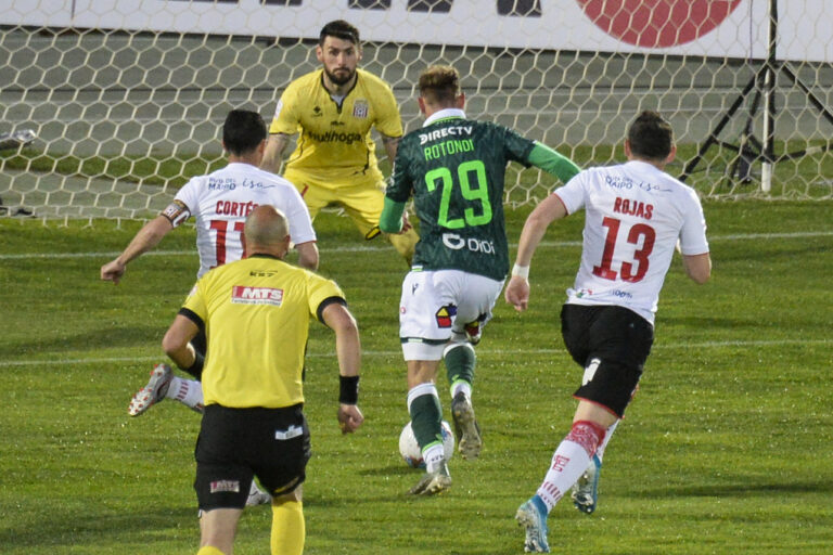 Santiago Wanderers confirma su buen retorno con segundo triunfo en el Campeonato Nacional