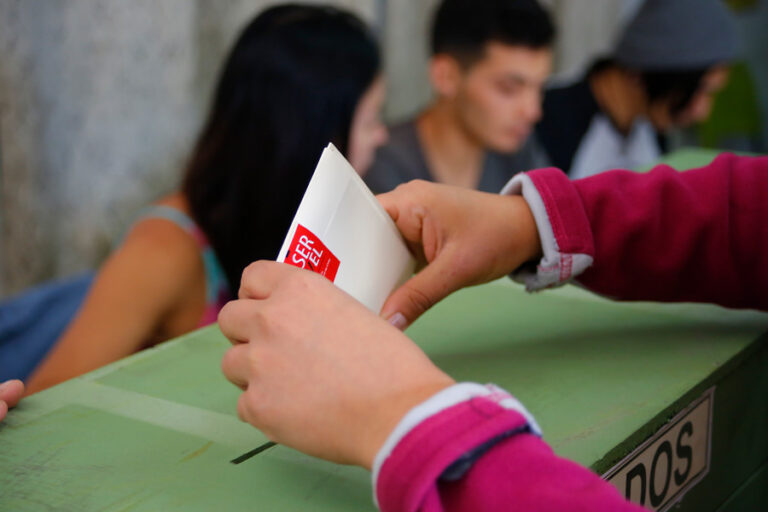 Nómina de vocales para el plebiscito: Los horarios, motivos de excusa y los pagos