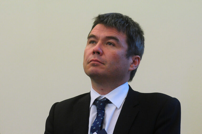 Marcelo Mena será el invitado de este jueves en “360º: El modelo en debate”