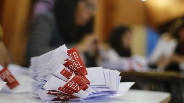 Las 10 nuevas normas sanitarias que debes conocer para votar en el plebiscito