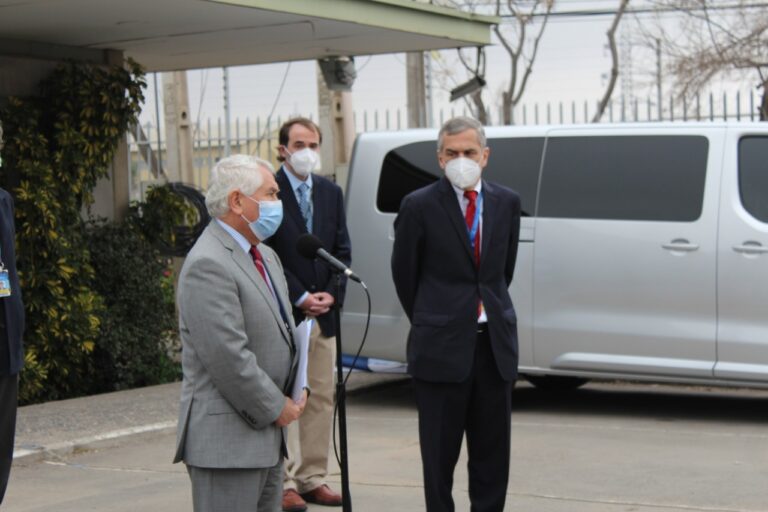 Telemedicina: Lanzan nuevo modelo de atención en tres Cesfam de Puente Alto y La Pintana