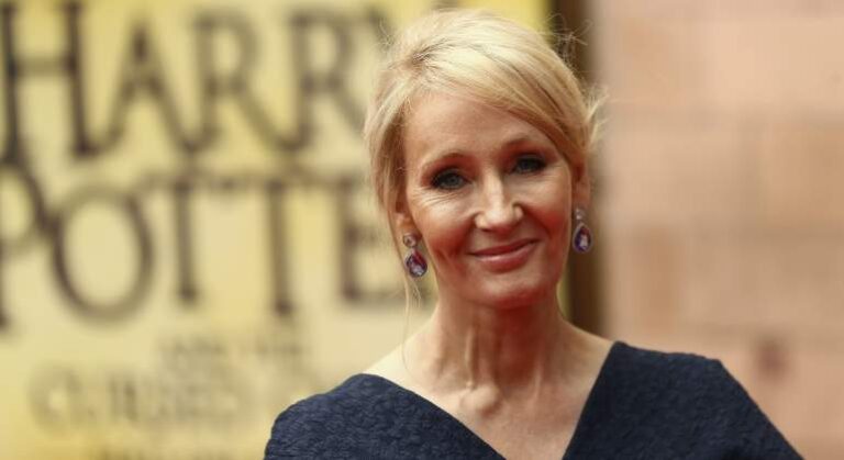 J.K. Rowling vuelve a la polémica con su nuevo libro sobre un asesino travesti