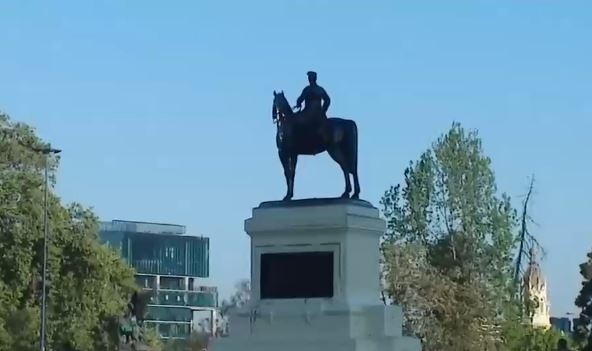 Restauran nuevamente la estatua del General Baquedano tras celebraciones