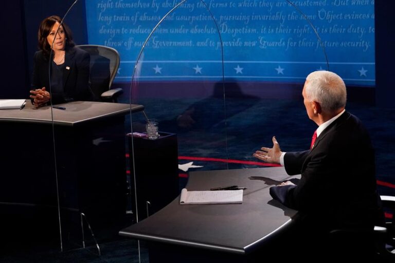 Harris no dejó pasar interrupción de Pence en debate: 