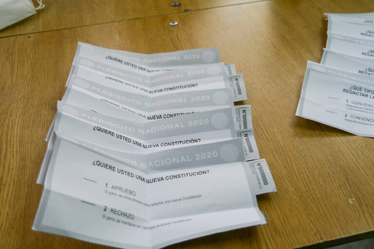 ¿Qué debo llevar sí o sí para votar? 6 datos que debes conocer antes del plebiscito