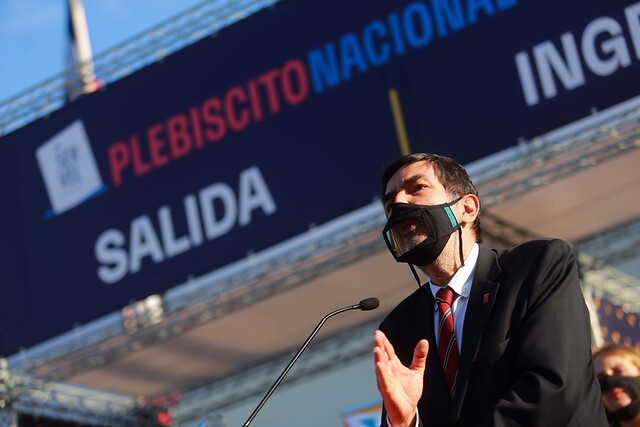 Presidente del Servel da inicio a la jornada de votaciones: 