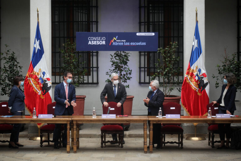 Así fue la primera sesión del consejo asesor para el retorno presencial a clases