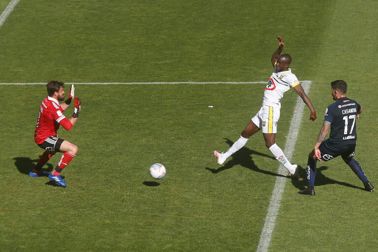 La U cayó en su visita a la U de Conce y no logra salir de su mal momento