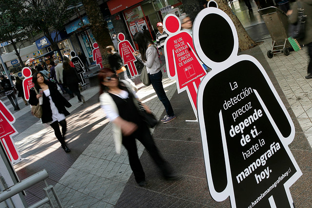 Negligencias médicas e impacto al autoestima: El largo proceso de reconstrucción mamaria tras sufrir un cáncer