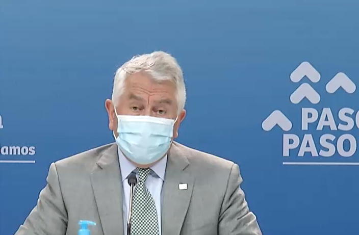 Ministro Paris y efectos del plebiscito: 