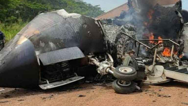 Venezuela asegura que destruyó avión “con siglas norteamericanas” que era usado para el narcotráfico