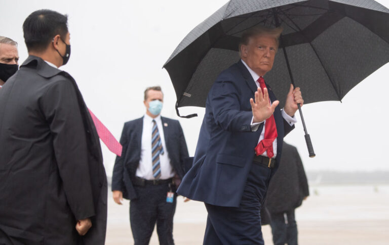 Médico de Trump asegura que ha dado negativo a COVID-19 en días consecutivos: 