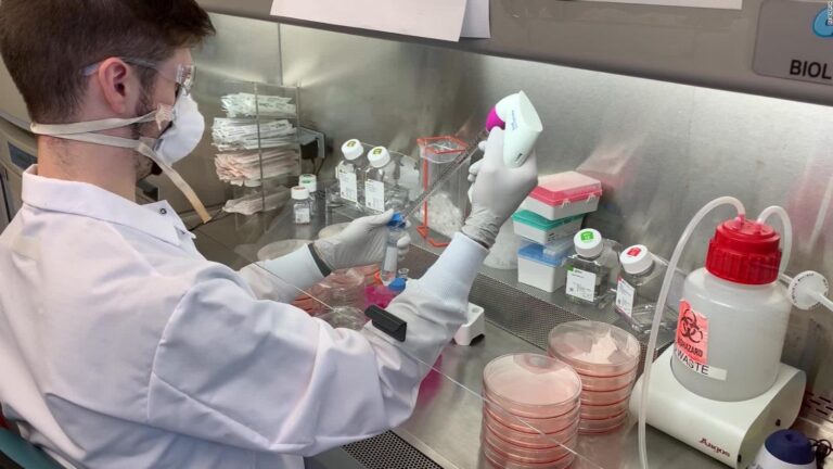 EE.UU. autoriza el uso del fármaco de Regeneron que se le dio a Trump para tratar el COVID-19