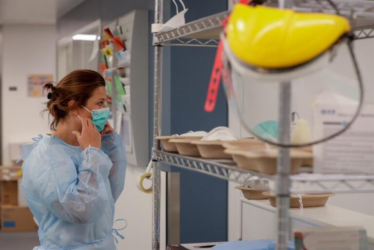 Organización internacional de enfermeras dice que 1.500 han muerto por COVID-19 en todo el mundo