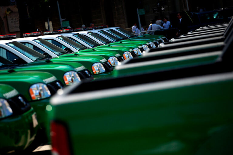 Biobío: Aprueban adquisición de 12 camionetas con blindaje para Carabineros por $422 millones
