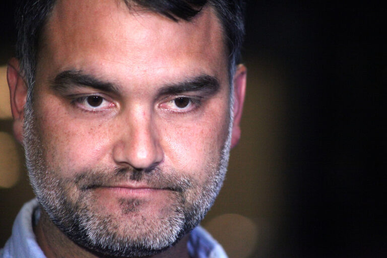 Javier Macaya pide disculpas a general Yáñez por audio filtrado: 