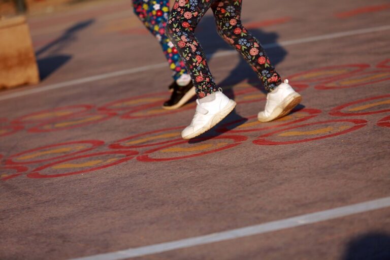 Nuevo récord: EE.UU. reportó más de 144 mil contagios de coronavirus en niños en la última semana