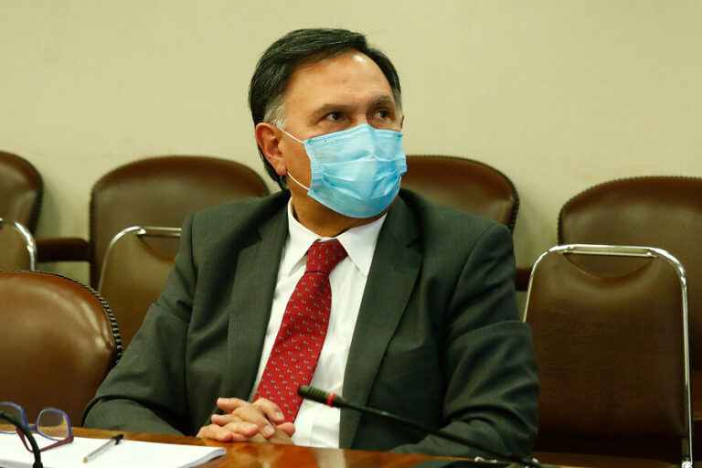 Diputado Mellado (RN) destaca renuncia de Rozas: 