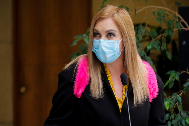 Pamela Jiles presentó proyecto para retirar el 100% de los fondos de las AFP