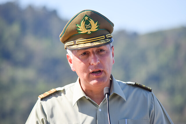Tras dos años en el cargo: Los cuestionamientos que marcaron la gestión de Mario Rozas al mando de Carabineros