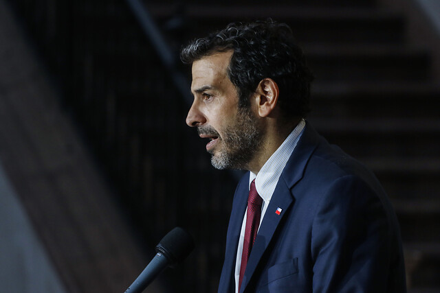 Delgado tras reunión con menores baleados: Habrá plan piloto de atención psicológica en hogares del Sename