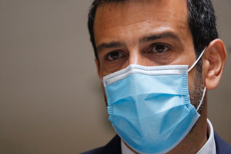 Ministro Delgado a quienes han perdido un ojo tras el 18-O: 