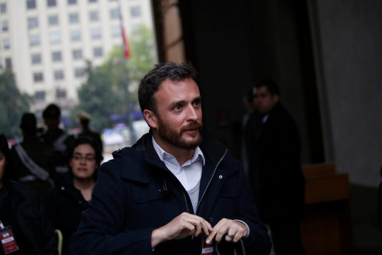 Jaime Parada renuncia como concejal de Providencia para presentarse como candidato a alcalde