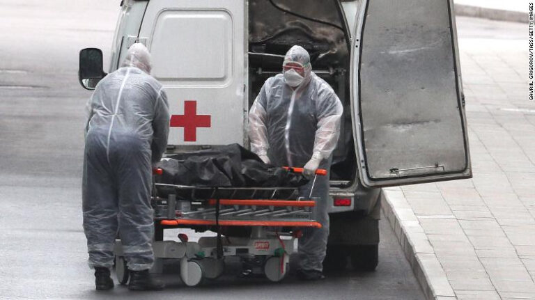 Coronavirus bate récord de muertes diarias en el mundo: 12.785 en las últimas 24 horas