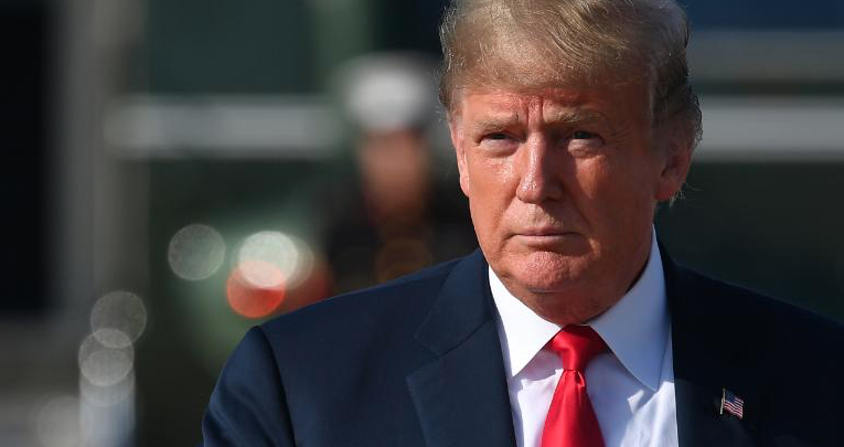 Campaña de Trump retira demanda federal en Michigan que alegaba irregularidades en la votación