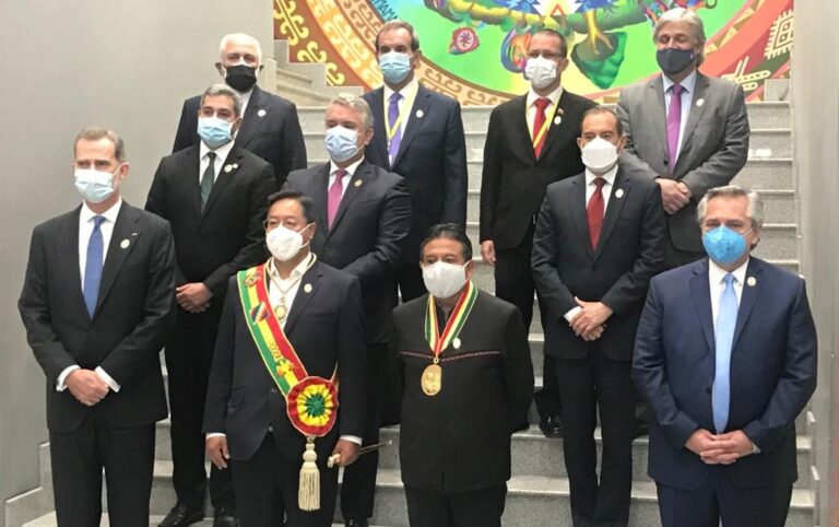 Allamand asistió a toma de mando en Bolivia y se reunió con el presidente Arce