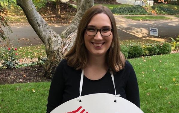 Sarah McBride se convierte en la primera senadora trans en EE.UU.