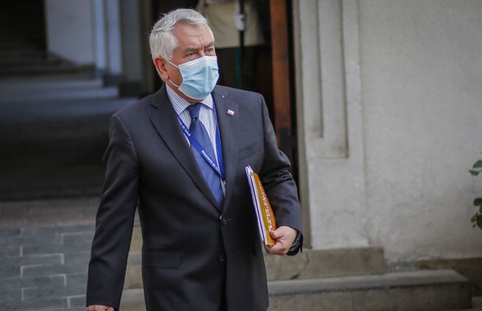 Paris y la incautación de correos del Minsal: “Se entregaron voluntariamente”