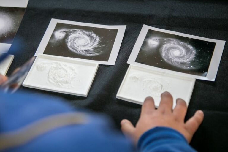 Talleres digitales buscan que niños vulnerables puedan apreciar el eclipse de Sol de La Araucanía