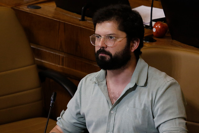 Boric afirmó que estudiaría indulto para detenidos del estallido, pero dejando fuera el delito de homicidio frustrado