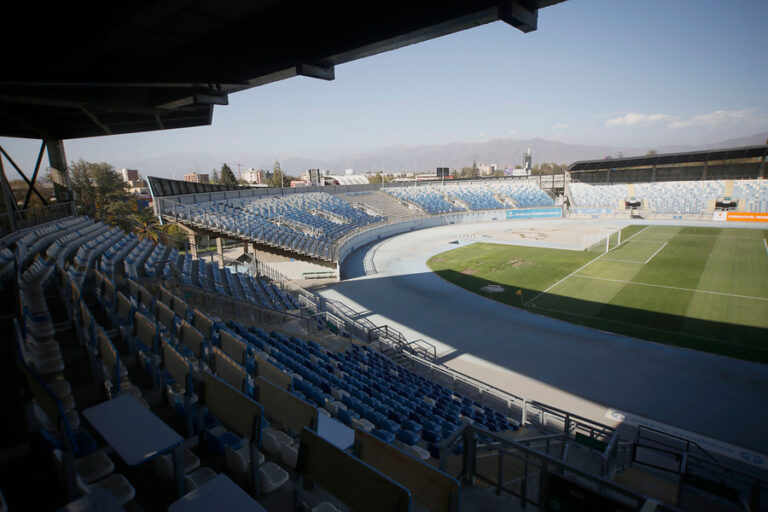 ANFP suspende partidos de la U con Iquique y de La Calera con O'Higgins por casos de COVID-19