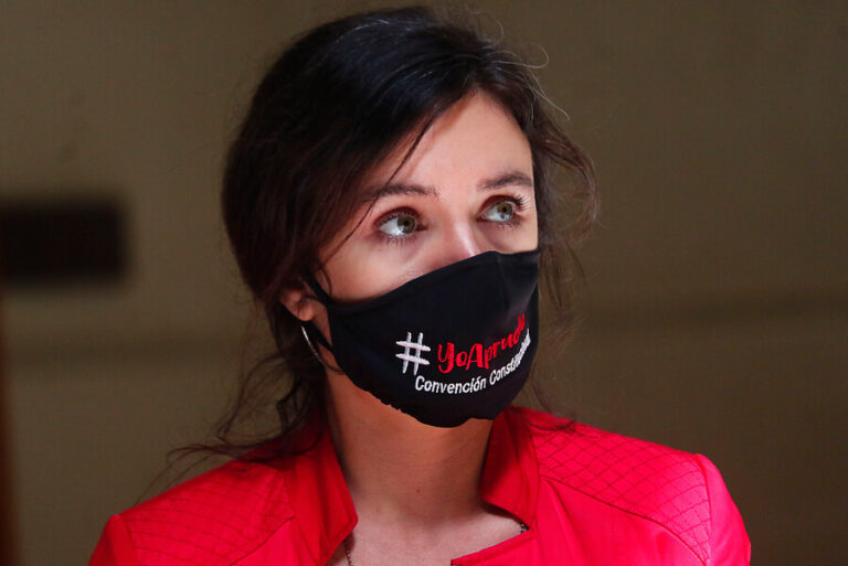 Vallejo acusa al gobierno de 