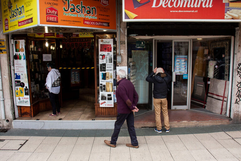 Comerciantes y la incertidumbre por retroceso de la RM a Fase 2: 