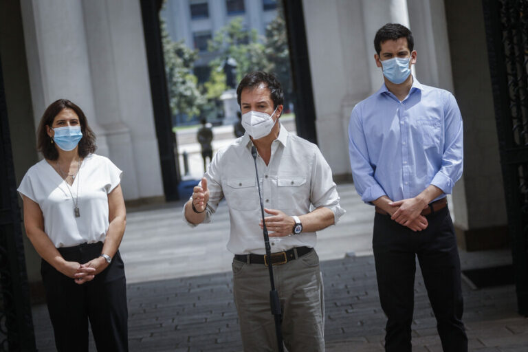 Fase 2 en la RM: Gobierno prepara protocolo para que las ferias navideñas puedan funcionar