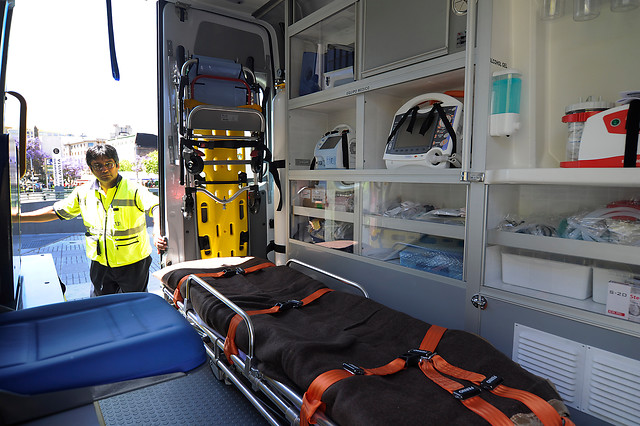 Villa Alemana aumenta en un 15% sueldos de funcionarios de la salud por trabajo en la pandemia