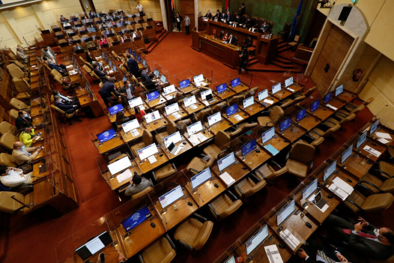 Cámara aprobó retiro del 10% y envió moción del gobierno al Senado