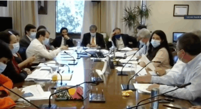 Gobierno repondrá reintegro del 10% en comisión de Hacienda de la Cámara