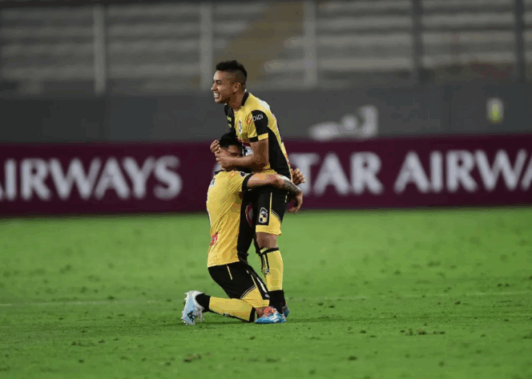 Coquimbo da el batacazo y consigue histórica clasificación a cuartos de la Sudamericana