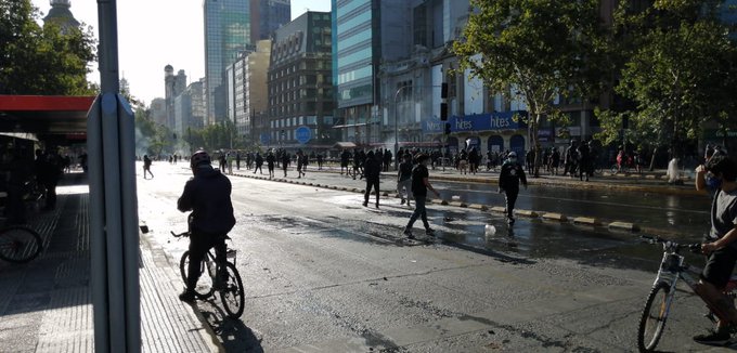 Registran desvíos del transporte y cierres de estaciones del Metro por protestas en distintos puntos