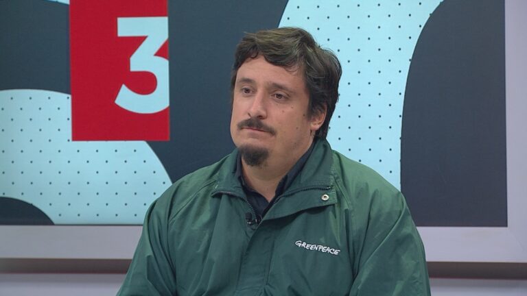 Agua en la bolsa de EE.UU: Greenpeace dice que “lo que está pasando hoy en Wall Street tiene su peor cara en Chile”