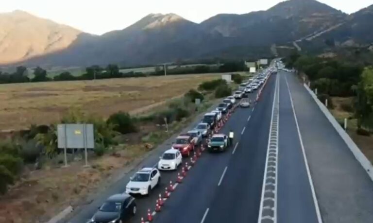 Cordones sanitarios en la RM, Valparaíso, Gran Concepción y La Araucanía permanecerán hasta el 2 de enero