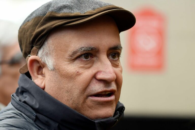 Alcalde de Quilpué por incendios: “Tenemos que asegurar el tema COVID-19, esto puede terminar con muchos contagios”