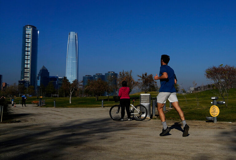 Lo que debes saber de la nueva franja horaria para hacer actividad física en la mañana en Fase 1 y 2